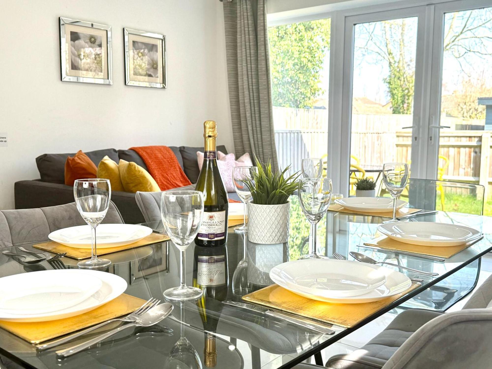 Panorama House, Luxury 2-Bedroom Apartment 2 Kidlington Exterior foto